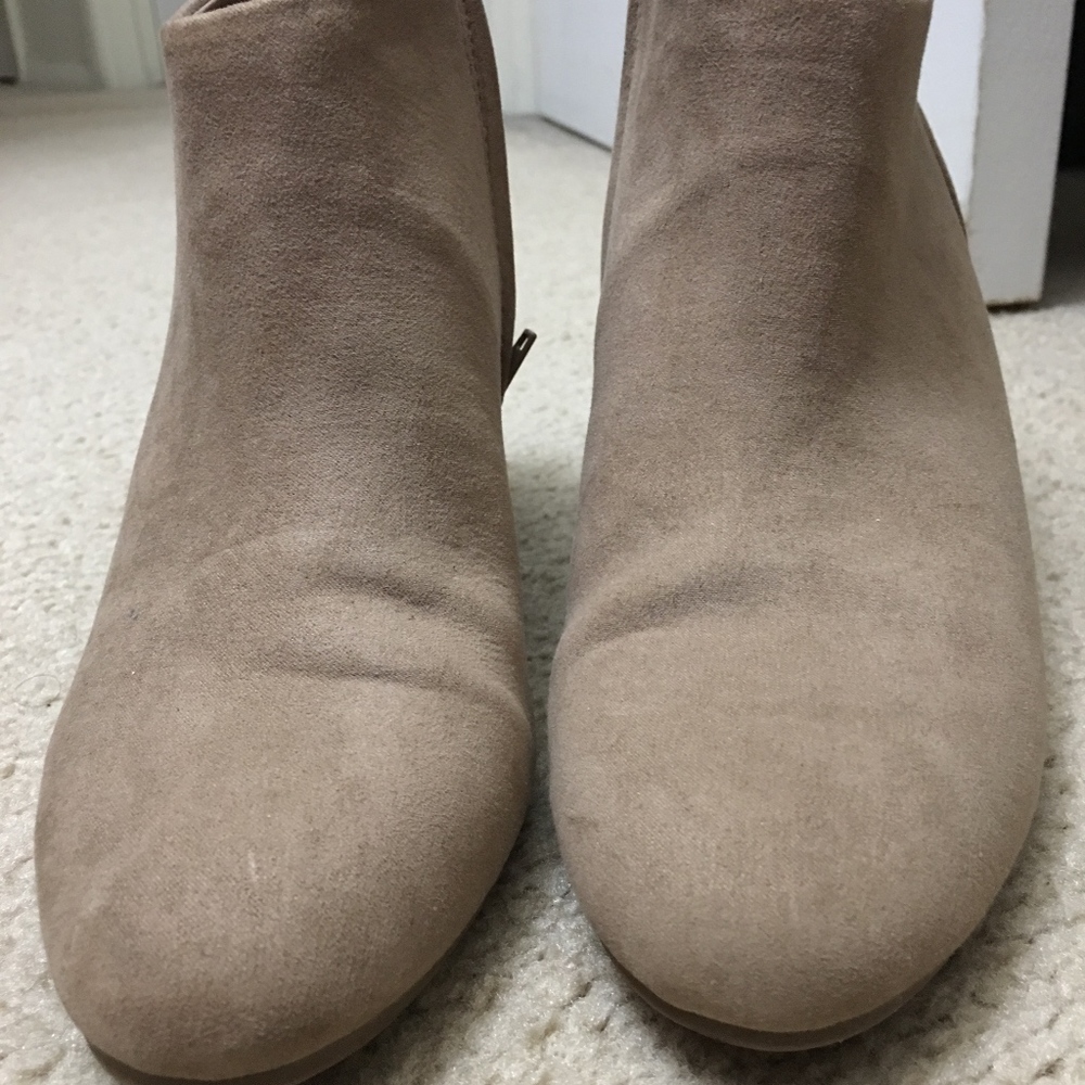 Forever 21 Sude Boots
